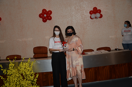 Dia Nacional do Doador de Sangue: M. Dias Branco é homenageada com ‘Troféu Hemocinho’